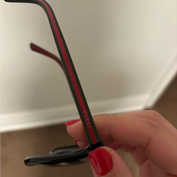 Gucci sunglasses/ Lunettes Gucci - Picture 3 of 9